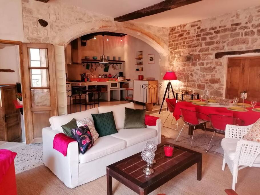 La Maison D'Helene & Antoine A Bonnieux XII Siecle Luaran gambar